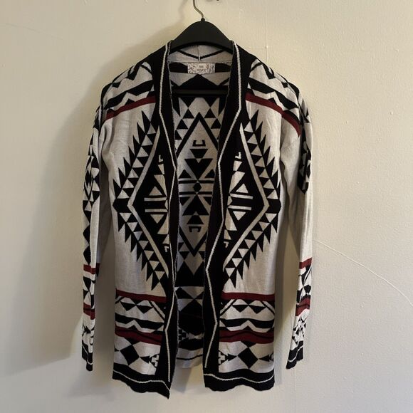 Pink Republic Aztec Western Geometric Earthy Boho Cardigan, Tan/Maroon/Black- M - Picture 1 of 9